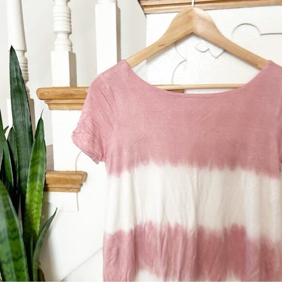 Lulu's White Pink Tie-Dye Short Sleeve V-Neck Pullover mini dress Size Small - Picture 4 of 7